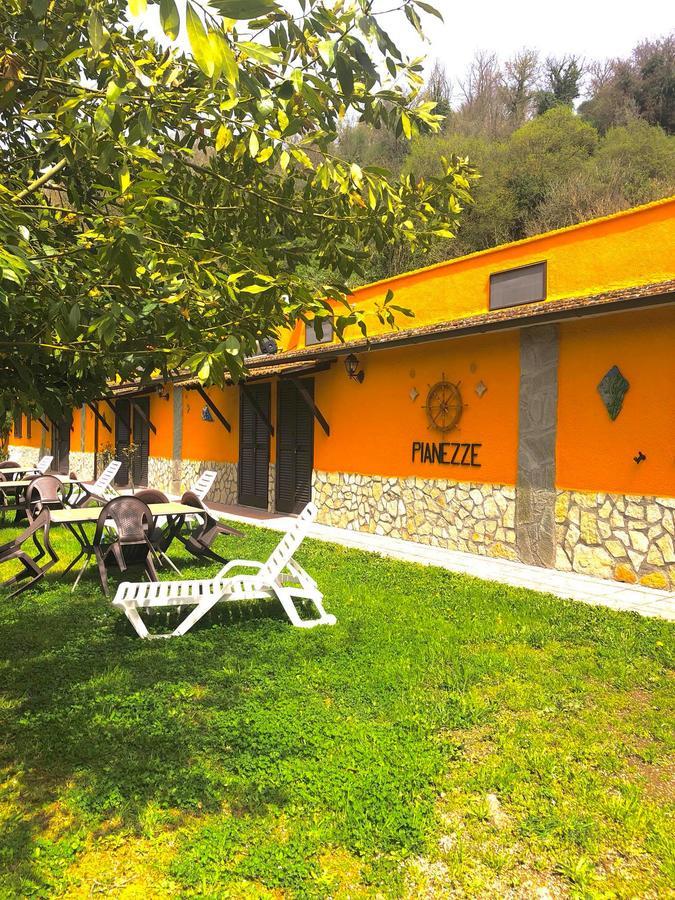 Agriturismo Pianezze Vila Grotte di Castro Exterior foto