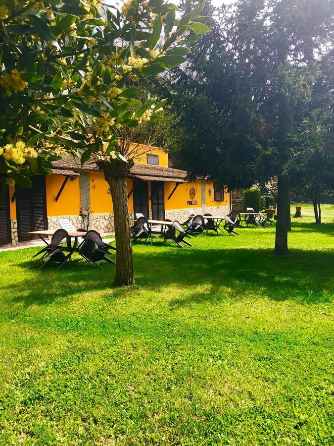 Agriturismo Pianezze Vila Grotte di Castro Exterior foto